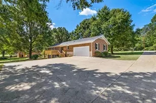 124 Clydes Dr, Reidsville, NC 27320 - Photo 43
