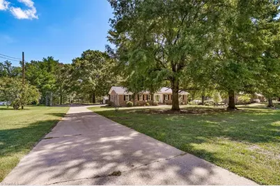 124 Clydes Drive, Reidsville, NC 27320 - Photo 3