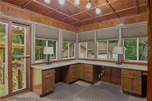 5806 Carriage Ln, Greensboro, NC 27410 - Photo 15