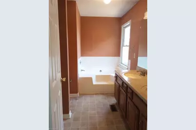 2512 Calumet Court, High Point, NC 27265 - Photo 19