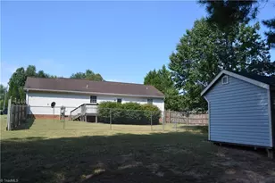 130 Lemons St, Stoneville, NC 27048 - Photo 29