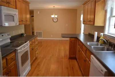 130 Lemons Street, Stoneville, NC 27048 - Photo 15