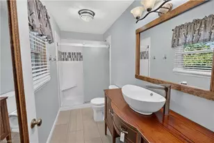 4472 Nc Hwy 268, Pilot Mountain, NC 27041 - Photo 17