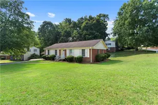 116 Cheltenham Dr, Winston-Salem, NC 27103 - Photo 7
