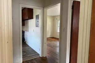 902 Watson St, Reidsville, NC 27320 - Photo 17