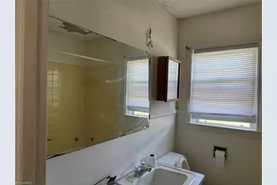 902 Watson Street, Reidsville, NC 27320 - Photo 13