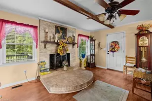 203 Dolly Rd, Madison, NC 27025 - Photo 9