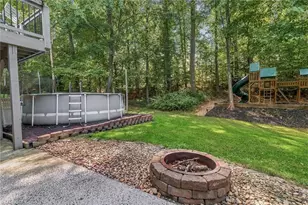 714 Old Barn Cir, Pilot Mountain, NC 27041 - Photo 31