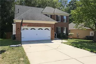 6215 High View Rd, Greensboro, NC 27410 - Photo 3