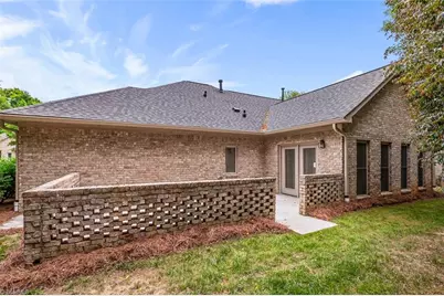 21 Annalisa Drive, Greensboro, NC 27455 - Photo 5
