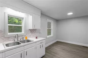 220 Glen Terrace, Mount Airy, NC 27030 - Photo 17