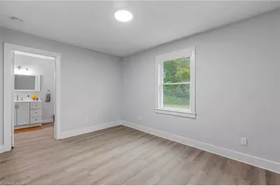220 Glen Terrace, Mount Airy, NC 27030 - Photo 27