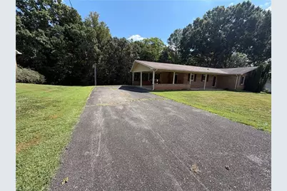 291 Michael Drive, Dobson, NC 27017 - Photo 3