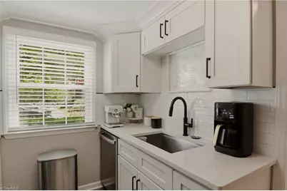 2902 Saint Marks Road #H, Winston-Salem, NC 27103 - Photo 15