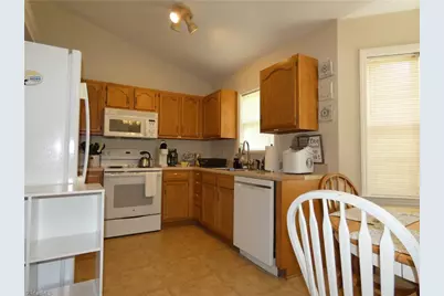 4221 Salem Landing Court, Winston-Salem, NC 27101 - Photo 9