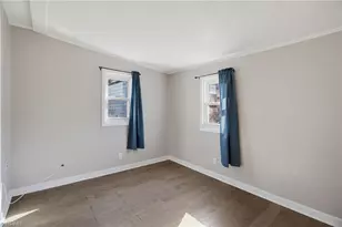 3910 Fairall Dr, Greensboro, NC 27401 - Photo 15