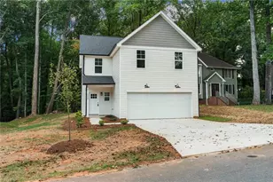 4440 Fernbrook Dr, Winston-Salem, NC 27127 - Photo 1