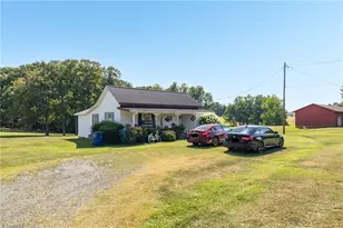 2568 2590 2600 Flat Rock Rd, Reidsville, NC 27320 - Photo 1