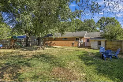 404 Poplar Circle, Yadkinville, NC 27055 - Photo 31