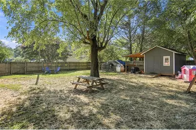 404 Poplar Circle, Yadkinville, NC 27055 - Photo 29