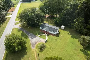 730 Walkertown Guthrie Rd, Walkertown, NC 27101 - Photo 19