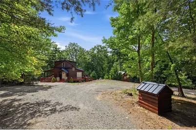 1158 Staghorn Road, Purlear, NC 28665 - Photo 29