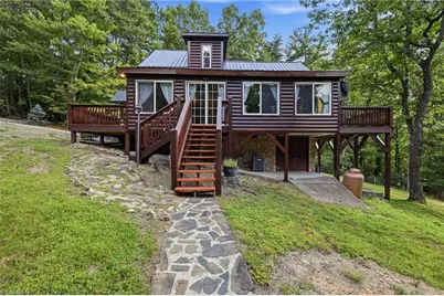 1158 Staghorn Road, Purlear, NC 28665 - Photo 31
