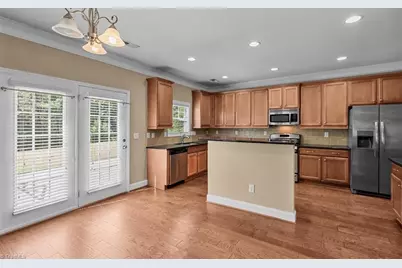 289 Water Lily Circle, Winston-Salem, NC 27107 - Photo 11