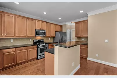 289 Water Lily Circle, Winston-Salem, NC 27107 - Photo 15