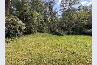 4865 Baux Mountain Road, Winston-Salem, NC 27105 - Photo 21