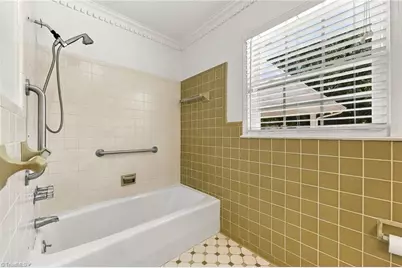 1409 Rockwood Avenue, Burlington, NC 27215 - Photo 19