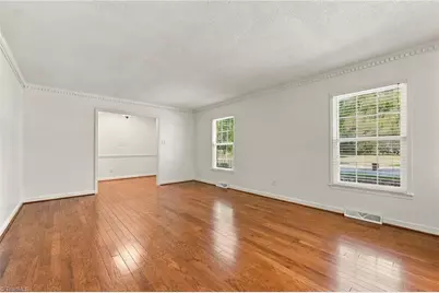 1409 Rockwood Avenue, Burlington, NC 27215 - Photo 5