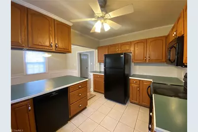 1216 Ford Street, Winston-Salem, NC 27103 - Photo 9