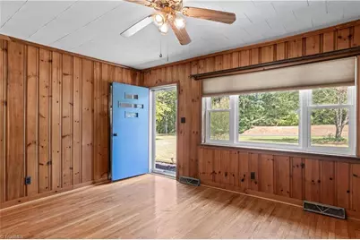 2816 Vanhoy Road, Yadkinville, NC 27055 - Photo 9