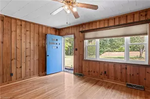 2816 Vanhoy Rd, Yadkinville, NC 27055 - Photo 9