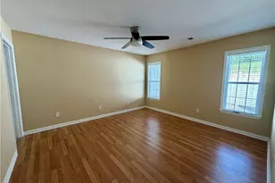 2418 Wynbrook Square Ct, Winston-Salem, NC 27103 - Photo 17