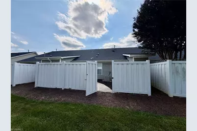2418 Wynbrook Square Court, Winston-Salem, NC 27103 - Photo 27