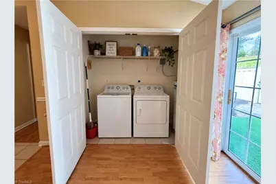 2418 Wynbrook Square Court, Winston-Salem, NC 27103 - Photo 33