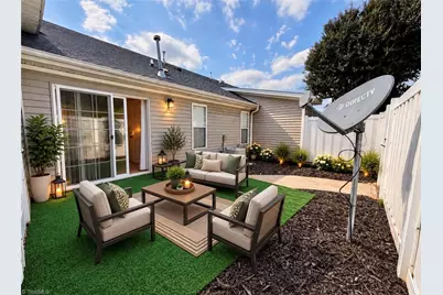 2418 Wynbrook Square Court, Winston-Salem, NC 27103 - Photo 37