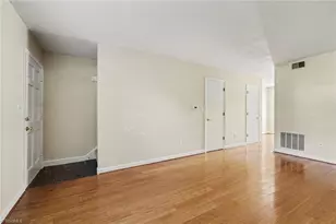 2330 Bay Meadows Ct, Clemmons, NC 27103 - Photo 5
