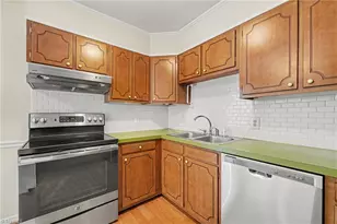 2330 Bay Meadows Ct, Clemmons, NC 27103 - Photo 11