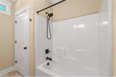 140 Admirals Court, Lexington, NC 27292 - Photo 33