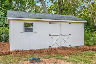 4816 Welwyn Road, Winston-Salem, NC 27104 - Photo 31