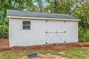 4816 Welwyn Rd, Winston-Salem, NC 27104 - Photo 31