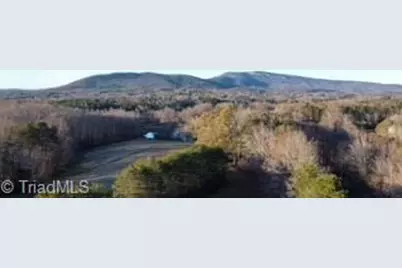 1109 Briarcreek Road, King, NC 27021 - Photo 3