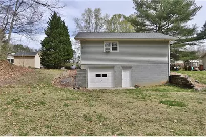419 Cypress Drive, Reidsville, NC 27320 - Photo 37