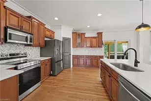5195 Sheffield Dr, Kernersville, NC 27284 - Photo 9