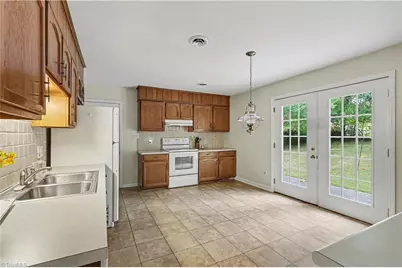 113 Wallasey Road, Rural Hall, NC 27045 - Photo 17