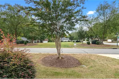 106 Miller Pointe Way, Winston-Salem, NC 27106 - Photo 5