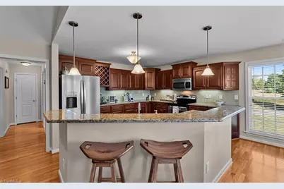 129 Club House Drive, Reidsville, NC 27320 - Photo 15